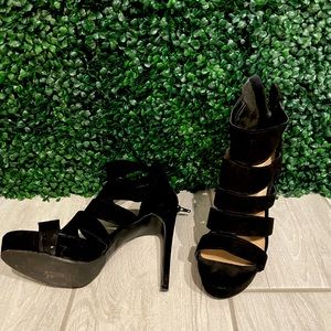 Black high heels / stilettos